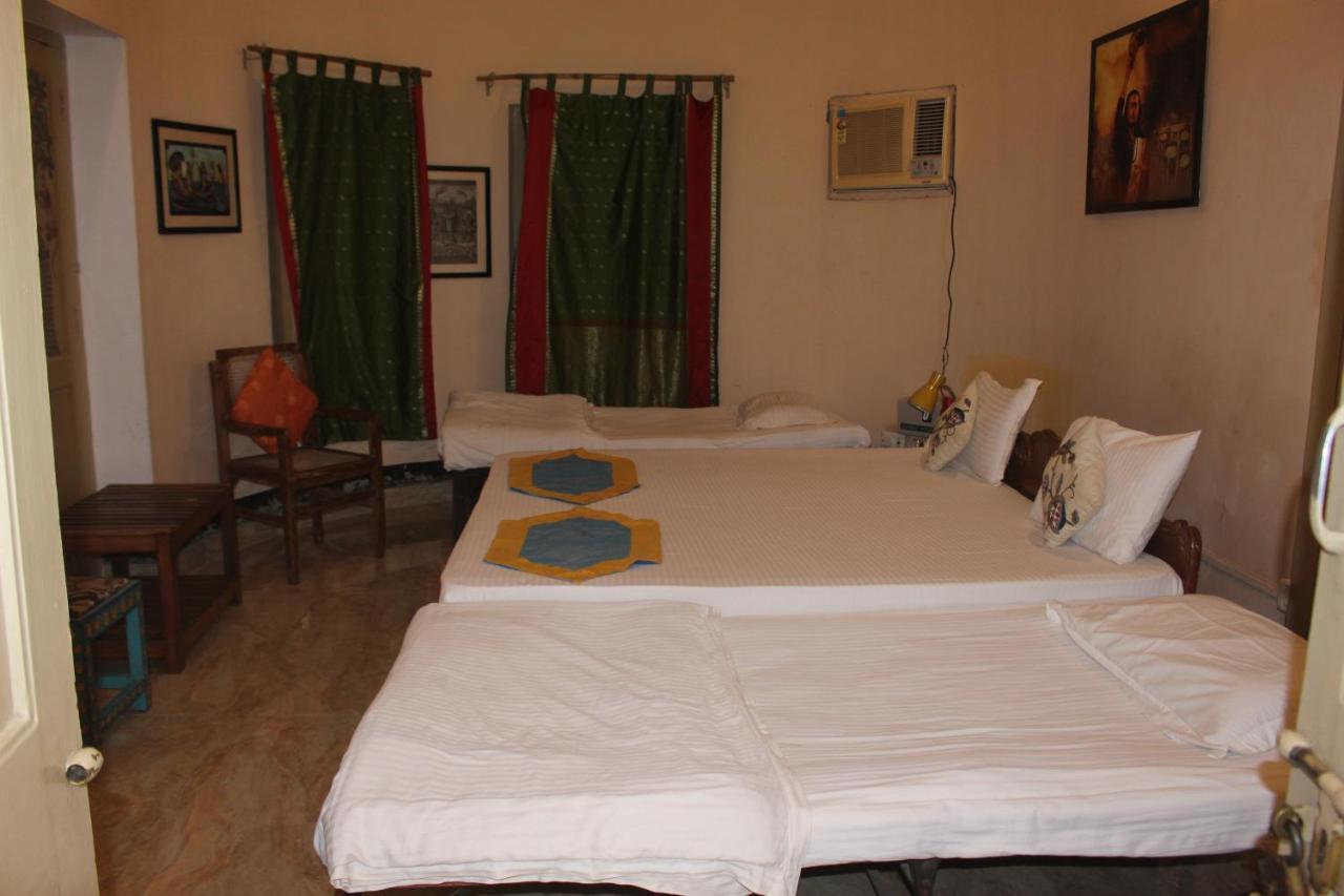 Cozy Inn Varanasi Eksteriør bilde